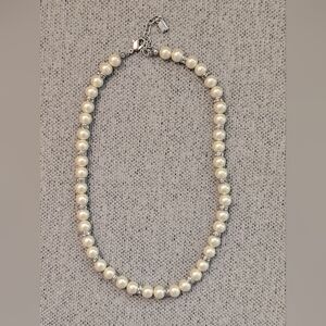 Elegant Pearl Necklace